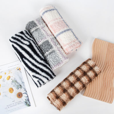 Meilleur poids Teddy Tissu Vêtements Jouet Flannelette pour la personnalisation 100% polyester