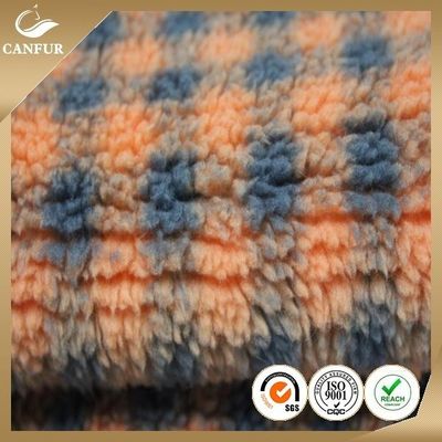 Découvrez la douceur et la chaleur de 160 cm de largeur 100% polyester Sherpa tissu de laine