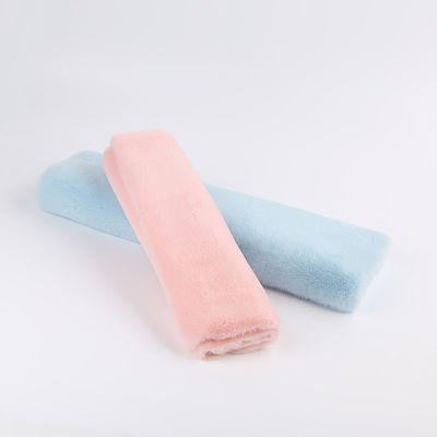 Tissu en peluche avec pile de 10 à 20 mm et texture très douce 100% polyester en fourrure de lapin
