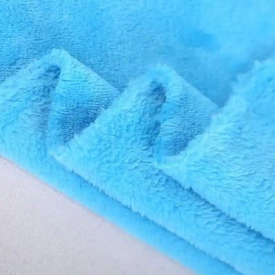 Couleur personnalisée 100D Compte de fil Tissu de laine de corail pour pyjama 300gm double face