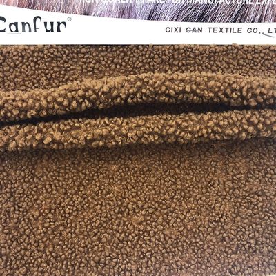 Tissu en plaqué de poids moyen 100% polyester Sherpa faux fourrure pour jouets et vêtements