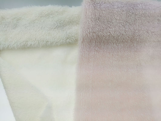 Marché britannique 58/60" Largeur Tissu en polyester blanc à 96 F de densité