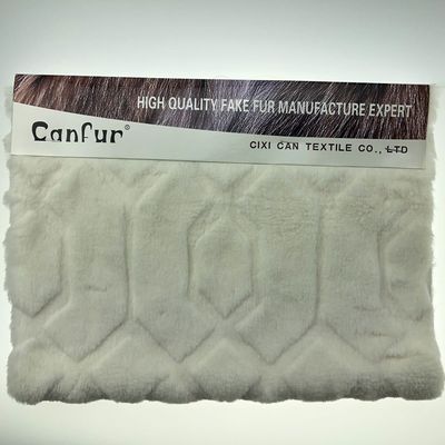 Peau de lapin découpée imprimée Plush 1000 mètres 15-25 jours Livraison 58/60" Largeur de CANFUR CN