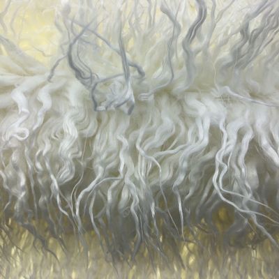 Pelle fausse de radis déchiqueté à la mousse pour la fabrication de vêtements