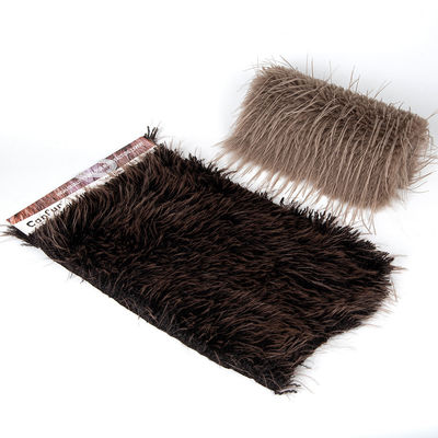 Beaux chapeaux et 100% polyester de laine longue tissée fourrure de raton laveur pour les vêtements