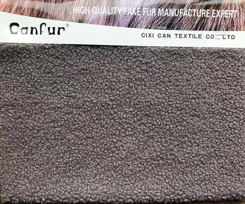 100% polyester blanc contrefait en tissu de fourrure en peluche Sherpa pour les accessoires d'hiver