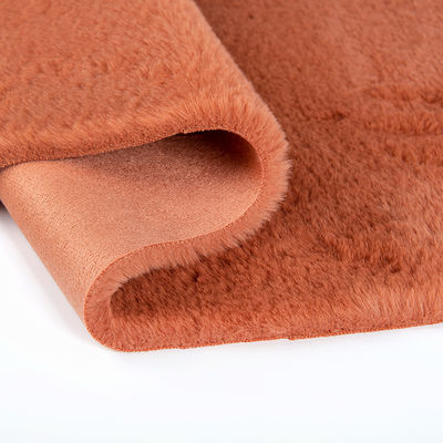 Description Fabrique de fourrure de lapin fausse de chameau en peluche pour vêtements de toute couleur