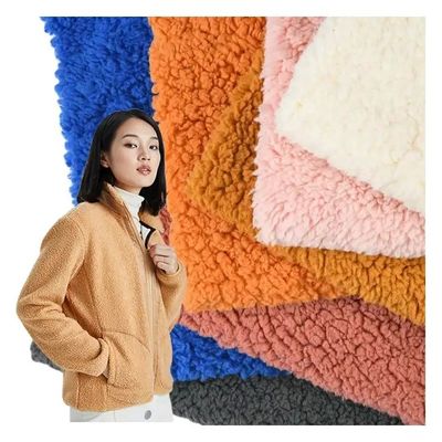 Tissu de doublure en polyester 100% recyclé Sherpa pour les vêtements Traitement de doublure de manteau d'hiver