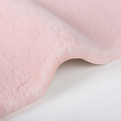 Tissu de fourrure de lapin tricoté de qualité moyenne à élevée pour textile domestique
