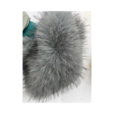 Matériau arrière 100% polyester imprimé fourrure grise avec pointe noire Tissu en fourrure artificielle