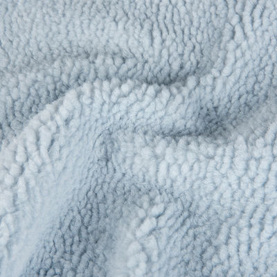 Vêtement d'hiver en tissu à coquille douce avec dessin tricoté et fourrure fausse Teddy Sherpa en suède