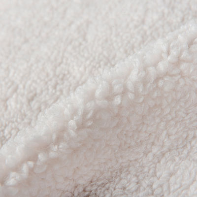 Vêtement d'hiver en tissu à coquille douce avec dessin tricoté et fourrure fausse Teddy Sherpa en suède