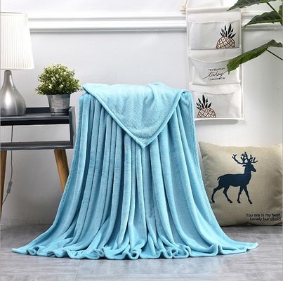 Couverture de bébé en flanelle douce, petite taille, en peluche, 5-8 mm, anti-statique, prête à être expédiée.