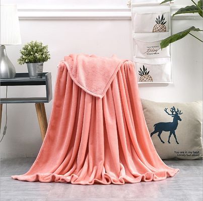Couverture de bébé en flanelle douce, petite taille, en peluche, 5-8 mm, anti-statique, prête à être expédiée.