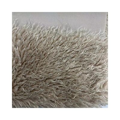 Fabrique en velours de fourrure de Terry Teddy en polyester 100% tricoté pour la production de vêtements