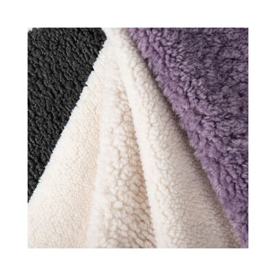 Conception populaire Hometextile SOLIDS motif Tissu en suède de polyester pour vêtements et canapés