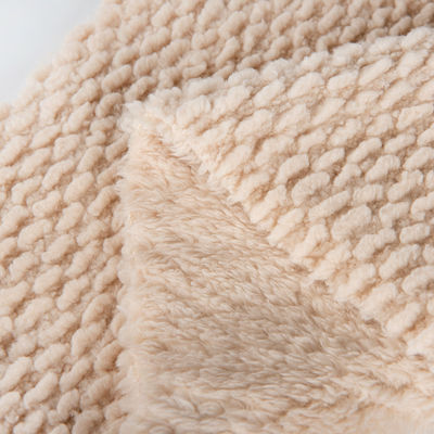 Tissu de laine de sherpa à double face de style simple pour vêtements et couvertures 58/60" de largeur