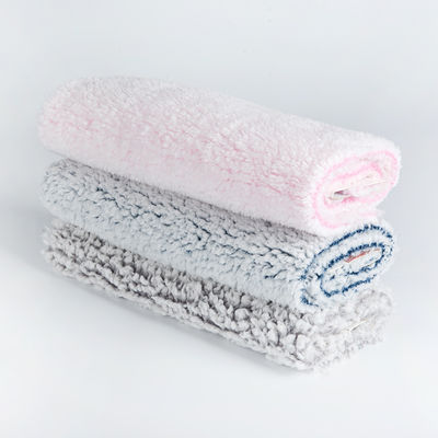 100% polyester tissé en peluche pour vos besoins