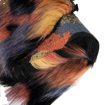 Tissu de fourrure artificielle de Jacquard multicolore pour vêtements de beauté sexy et vêtements d'hiver
