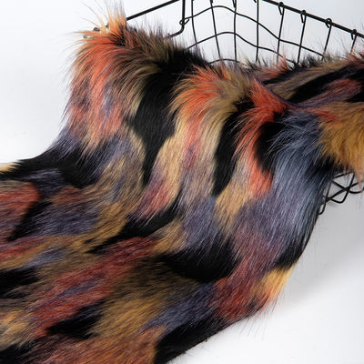 Tissu de fourrure artificielle de Jacquard multicolore pour vêtements de beauté sexy et vêtements d'hiver