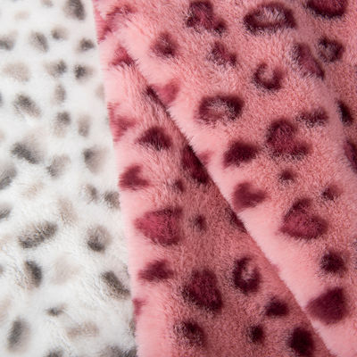 Tissu de fourrure en peluche confortable 100% polyester pour vêtements