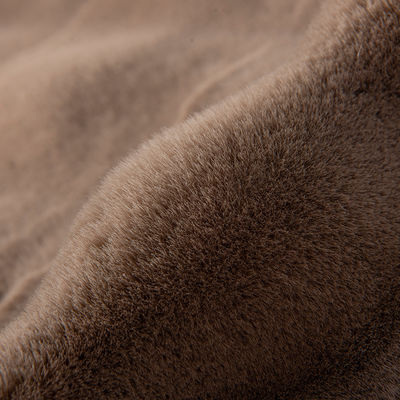 Tricot polyester tricoté imitation de poils de lapin Tissu pour vêtements d'hiver Écharpe et manteau