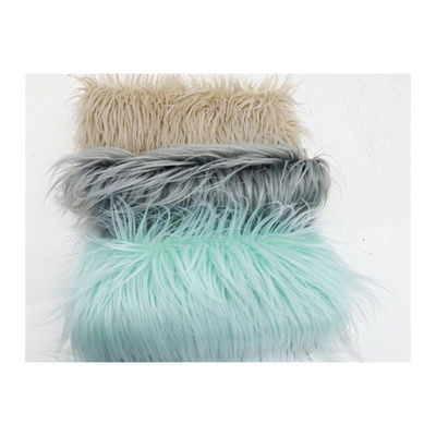 450 grammes de tissu de fourrure imprimé coloré pour tapis à longue pile en peluche rideau en peluche 65 mm