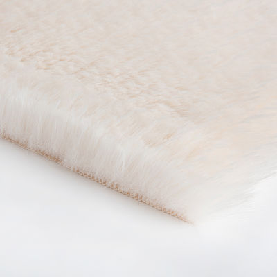 Couleurs personnalisées 100% polyester faux fourrure Tissu pour vêtements de manteau de femme haute densité
