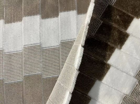 Le tissu de polyester de laine de jacquard tricoté est le meilleur choix pour les vêtements à la mode