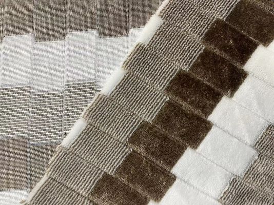 Le tissu de polyester de laine de jacquard tricoté est le meilleur choix pour les vêtements à la mode