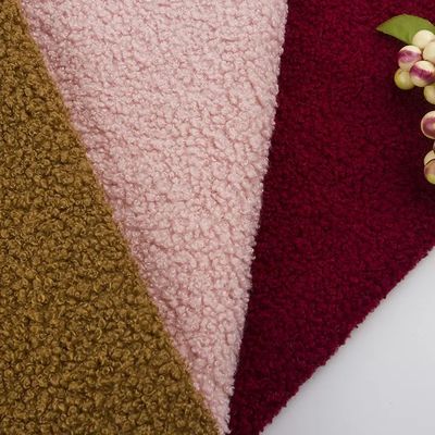 Tissu en fourrure d'ours en peluche pour manteau d'hiver Largeur 58/60 " Toute couleur en PANTONE peut être fournie