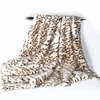 Tricot tricoté non conducteur imprimé par léopard Tissu de fourrure fausse pour vêtements 2024