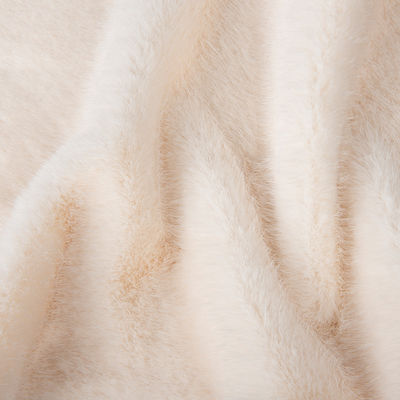 Poids moyen 100% polyester faux fourrure de lapin avec un style doux et luxueux