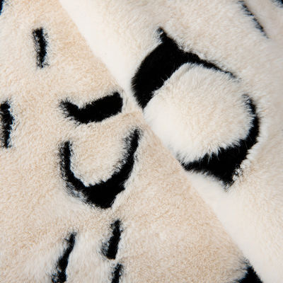 Supersoft Faux Lapin Mink fourrure Cheveux courts Windproof Lapin fourrure en tissu avec sensation de la main douce